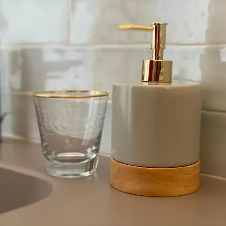 Allegro לינה וארוחת בוקר